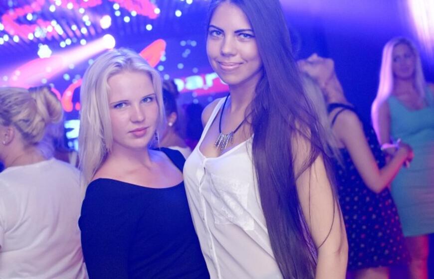 SEL koncerto "afterparty" - maudynės šampane