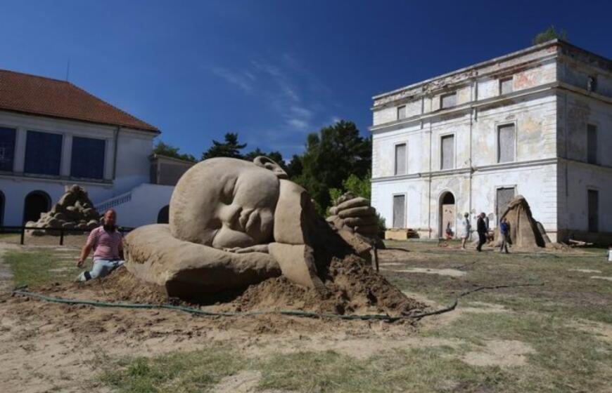 Palangoje - smėlio skulptūrų festivalis