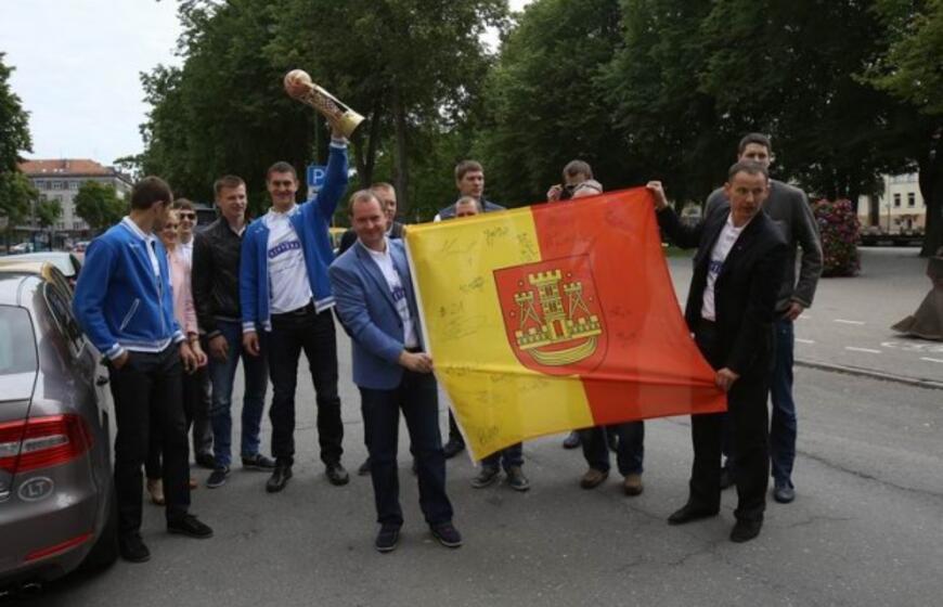 "Neptūno" pagerbimas