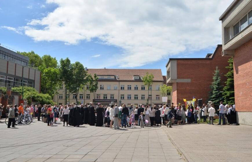 Eitynės su malda "Už gyvybę!"