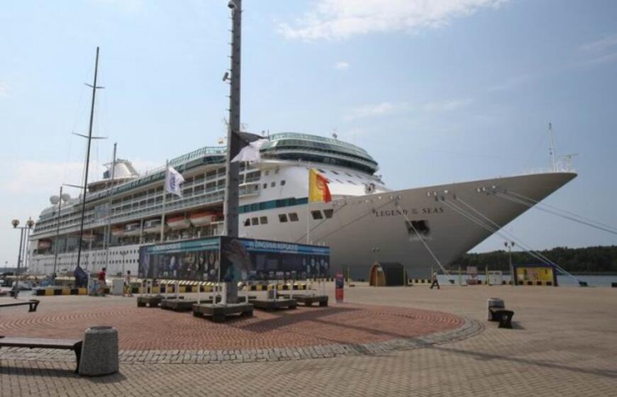 Kruizinis laivas "Legend of the seas" iš vidaus