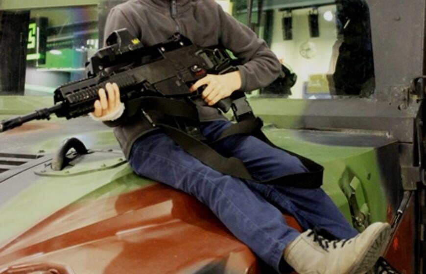 Karinės technikos pristatymas "Akropolyje"