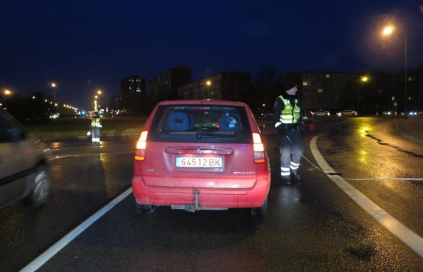 Prie darbovietės sunkiai sužeista policijos sekretorė