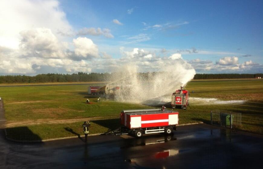 Palangos oro uoste - netikra lėktuvo avarija