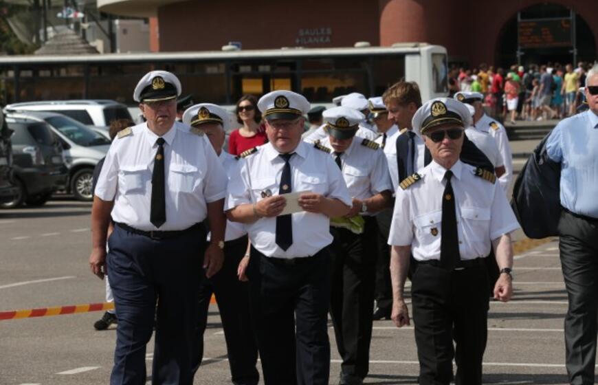 Jūreivių pagerbimas prie "Albatroso"