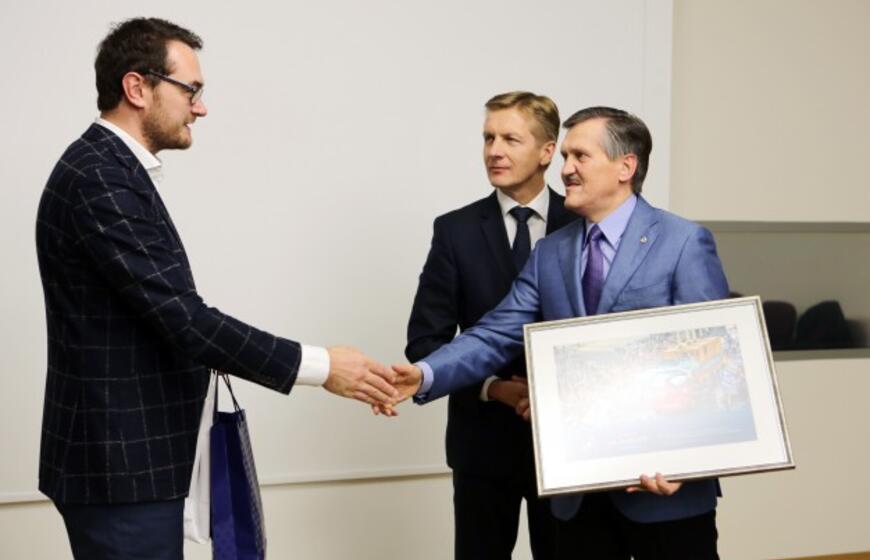 Apdovanoti Jūros šventės eisenos „pirmūnai“