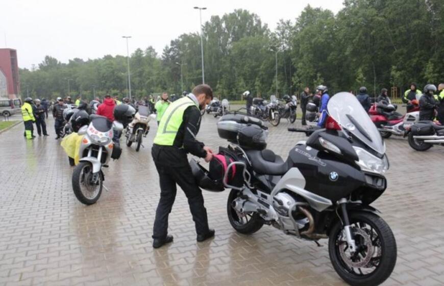 Lietaus 1000 kilometrų žygio dalyviai nepabūgo