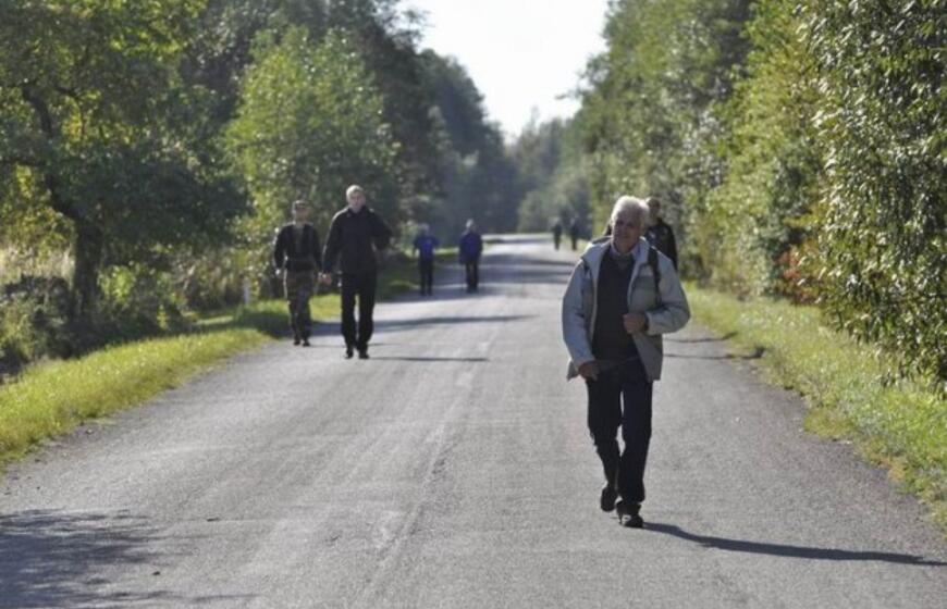 Lakūno Stepono Dariaus garbei įveiktas pėsčiųjų žygis