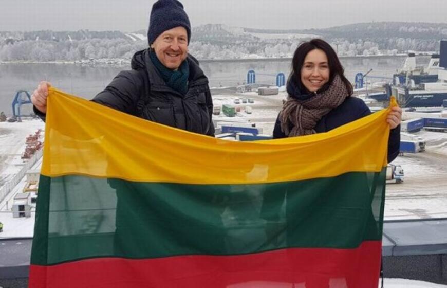 Klaipėdos uoste – 100 metrų ilgio trispalvė