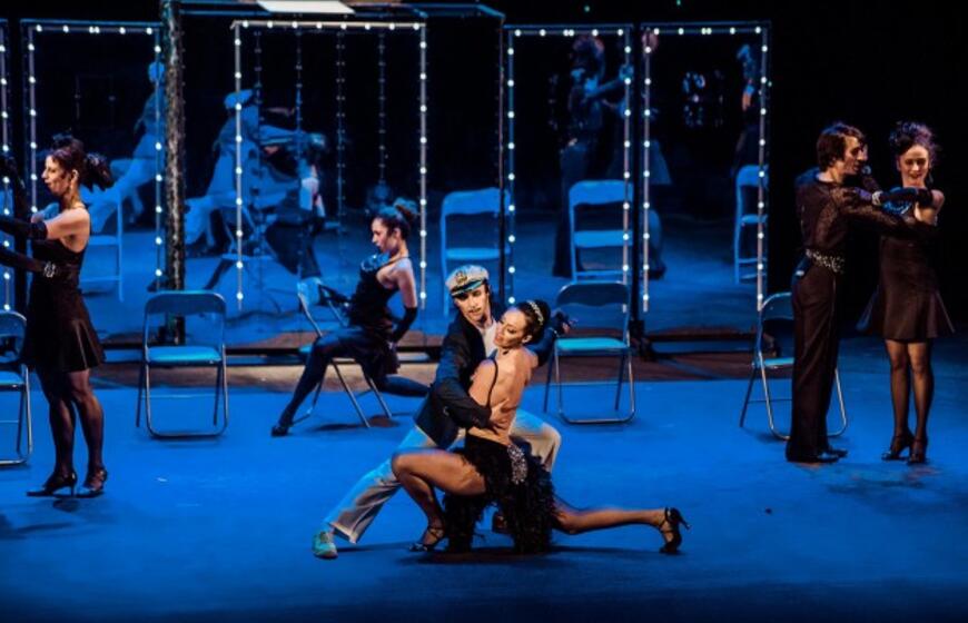 Klaipėdos koncertų salėje - „12 kėdžių“