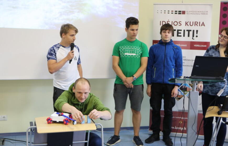 Uosto technologijų hakatone triumfavo Klaipėdos universiteto atstovai