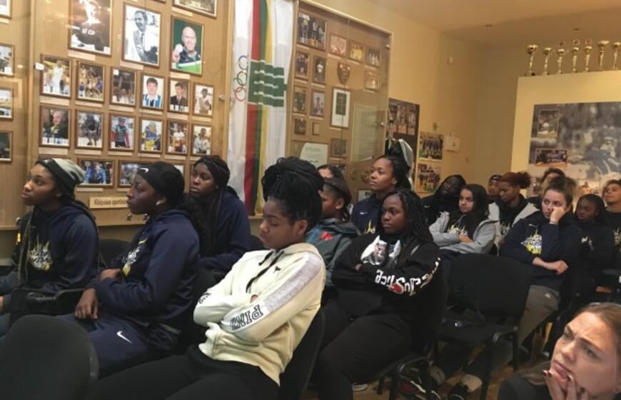 Viešnios iš JAV supažindintos su Klaipėda ir mūsų sportu