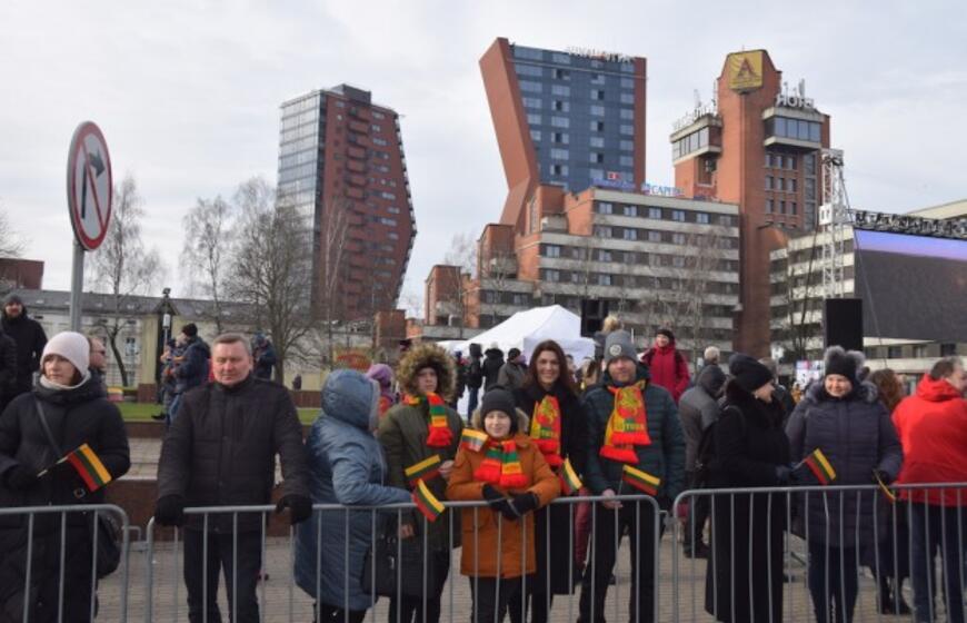 Klaipėdiečiai Vasario 16-ąją švenčia pakiliai