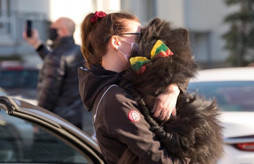 Nepakartojama - klaipėdiečiai uždainavo balkonuose