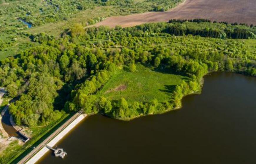 „Lietuvos muziejų kelias“ atvingiuos į Eketės piliakalnį