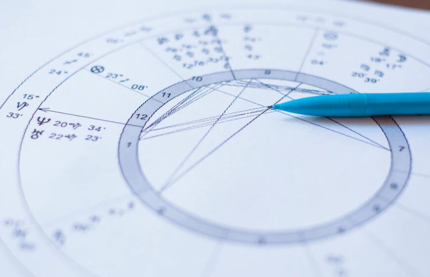 2026 m. kovas žada piniginį posūkį vienam zodiako ženklui