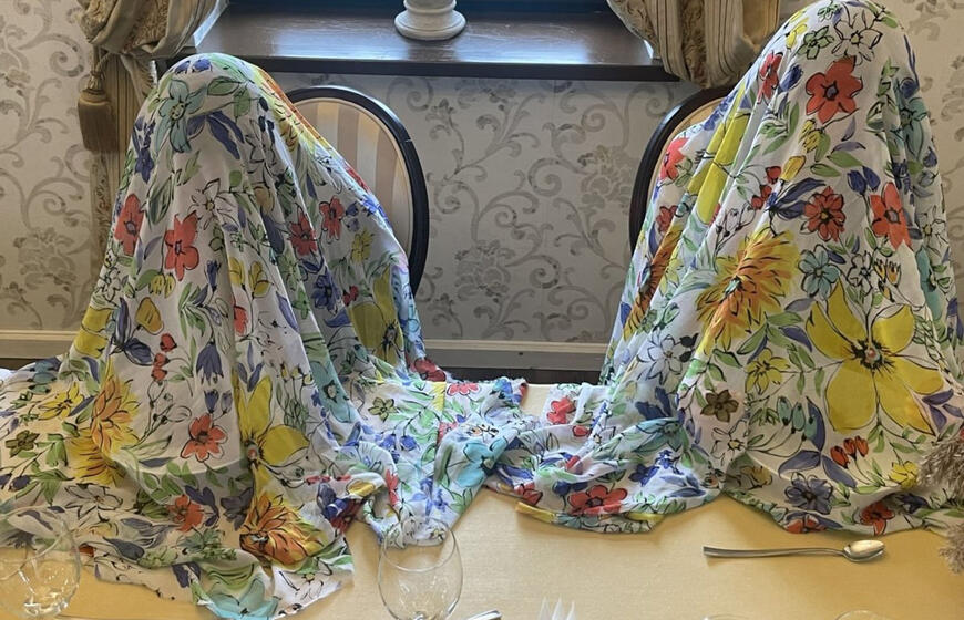 Keptas putpeles svečiams tenka valgyti pasislėpus po „marška". Ž.Čepaitės nuotr.