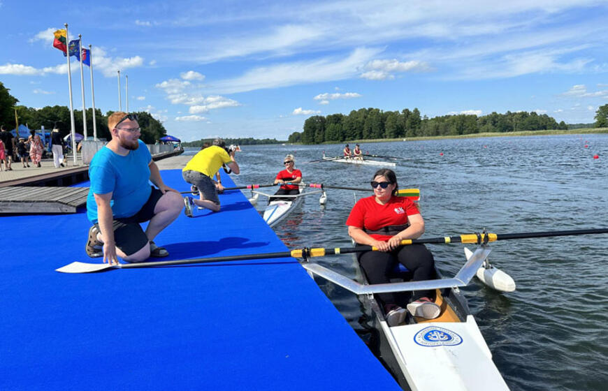 Agnė Žulkutė (priekyje) ir Vitalija Stasiulienė