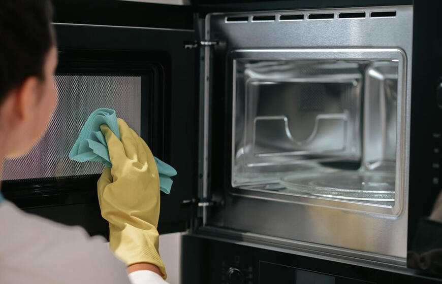 riebalai mikrobangų krosnelėje