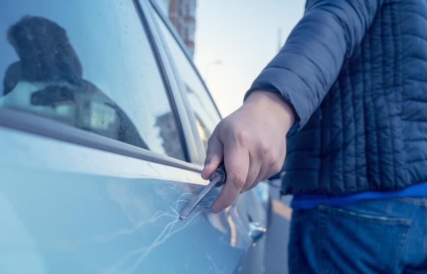 Subraižytas automobilis