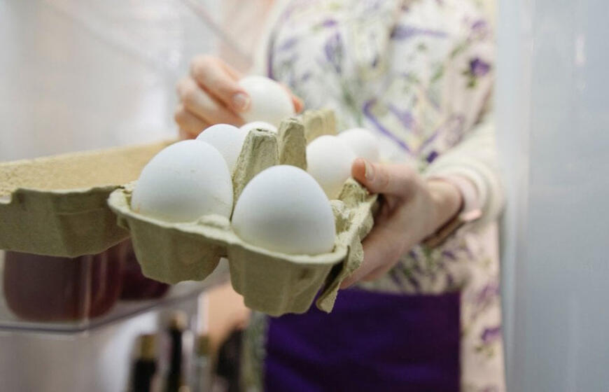 Kodėl nepatartina virti kiaušinių tiesiai iš šaldytuvo ir kaip juos laikyti teisingai?