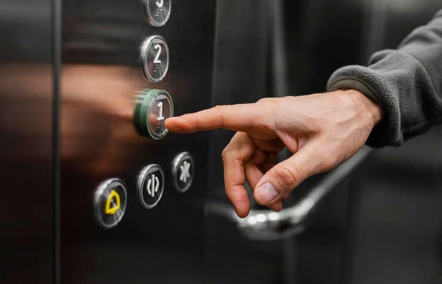 kodėl paprastas mygtukas žmonėms kėlė tikrą siaubą ir nerimą?