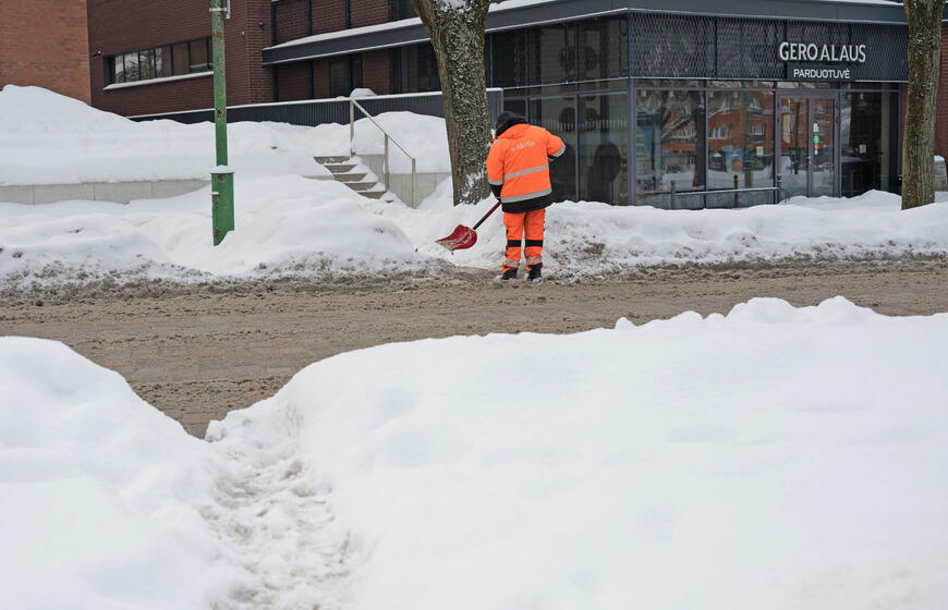 Nevalyti šaligatviai