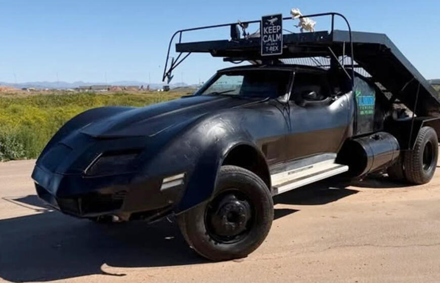 Beprotiškas tuningas: kolekcinis „Chevrolet Corvette“ pavirto tralu (nuotrauka)