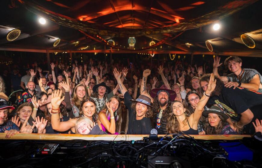 Deva Premal &amp; Miten