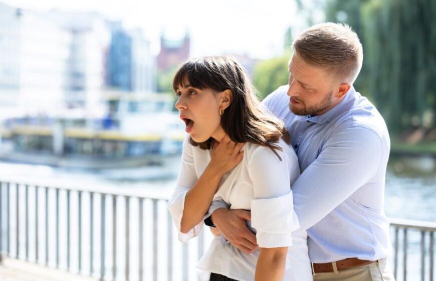 Kaip gelbėti springstantį maistu