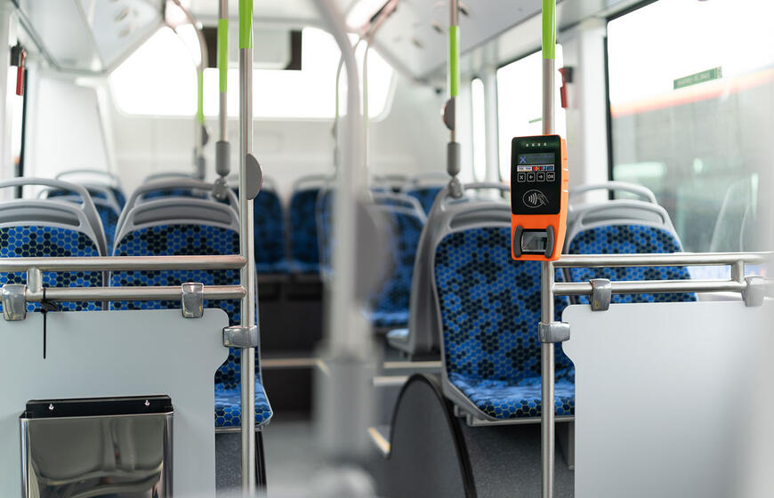 Naujo autobuso salonas