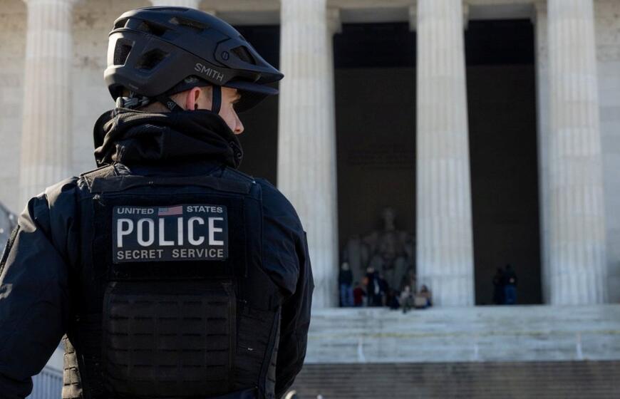 Saugumo tarnybos darbuotojai