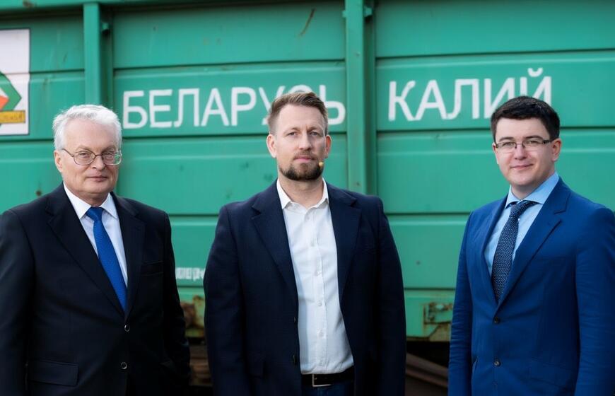 Gitanas Nausėda, Robertas Puchovičius ir Vytautas Sinica