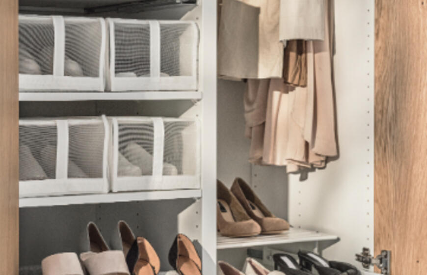 Spintos rėmų skirtukas KOMPLEMENT ir batų dėžės SKUBB