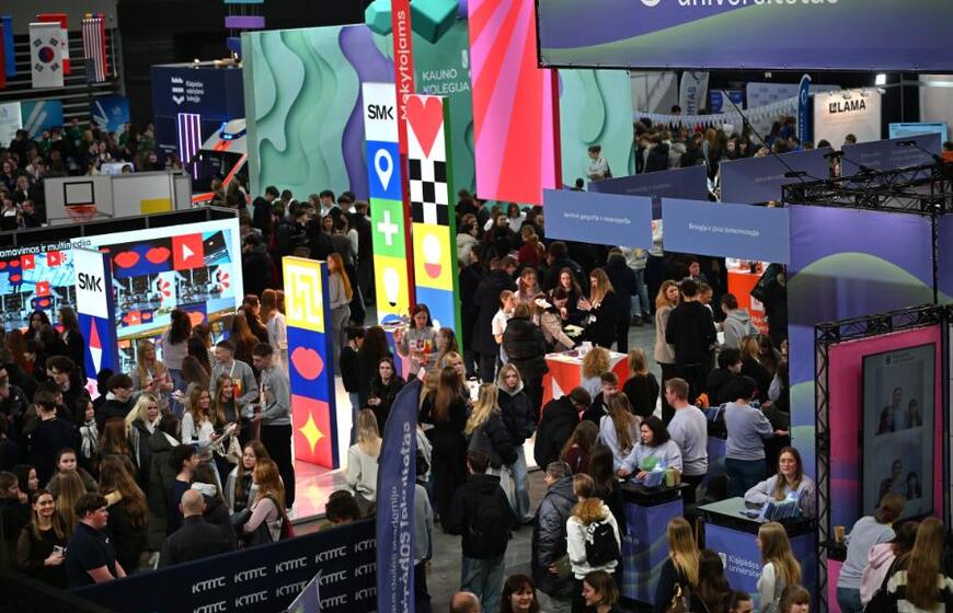 Studijų regata, mugė