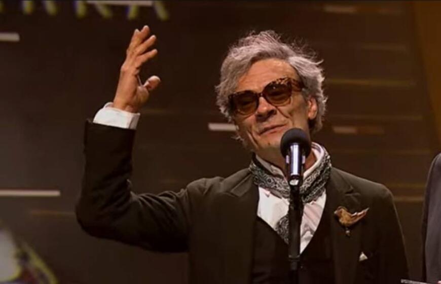 Benas Šarka, Auksiniai scenos kryžiai