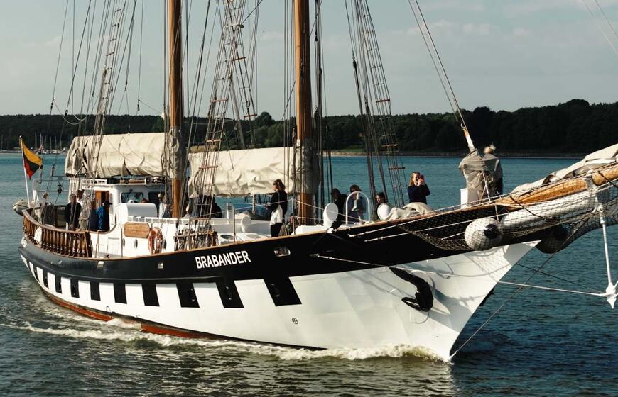 Burlaivis „Brabander“