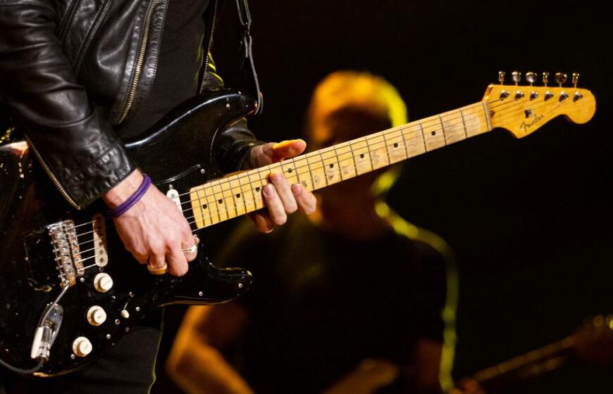 Brangiausia gitara, kada nors parduota aukcione