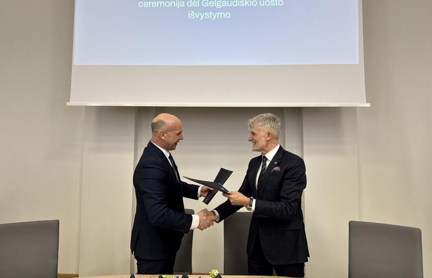 Raimondas Januševičius, Algis Latakas