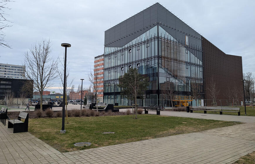 Muziejus, Paryžiaus Komunos gatvė