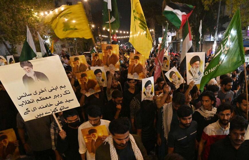 Per Iraną palaikantį protestą prie JAV konsulato Pakistane žuvo 8 žmonės