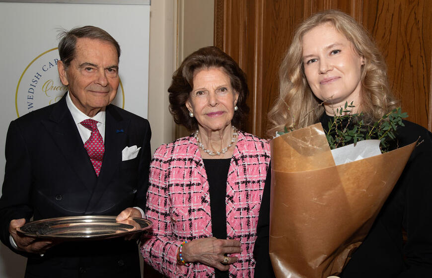 Švedijos karalienė Silvia apdovanojo slaugytoją iš Lietuvos