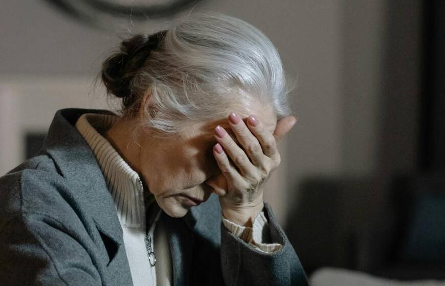 Telefoniniai sukčiai, pensininkai