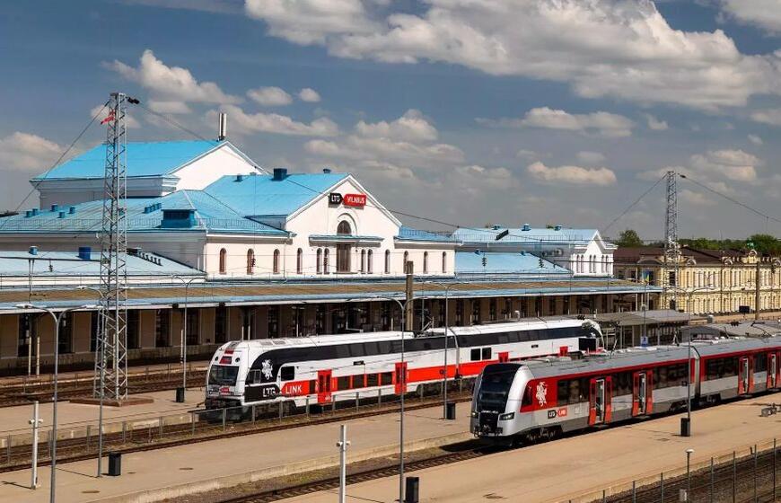 Traukiniai Vilniaus geležinkelio stotyje