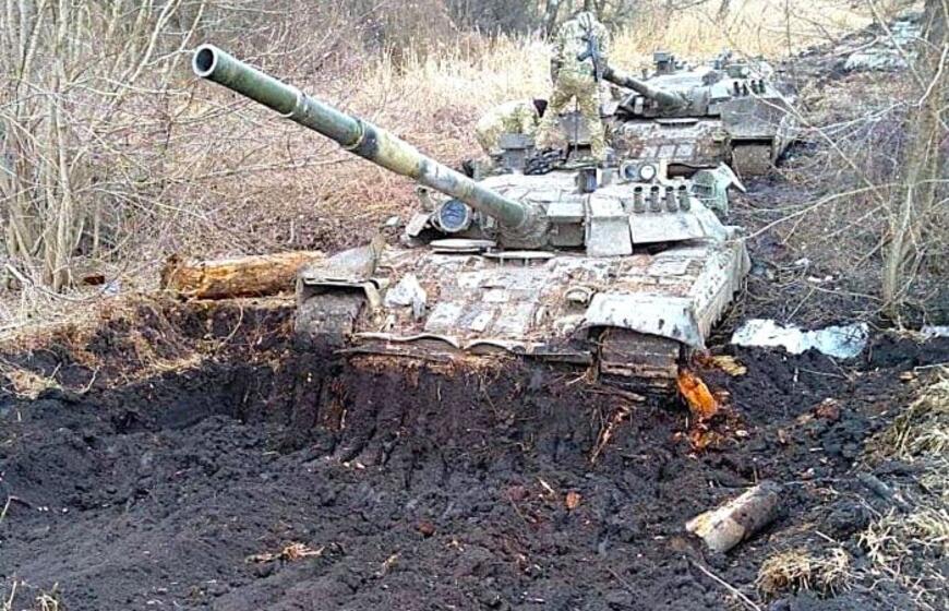 Rusijos tankai Slobozanos purve