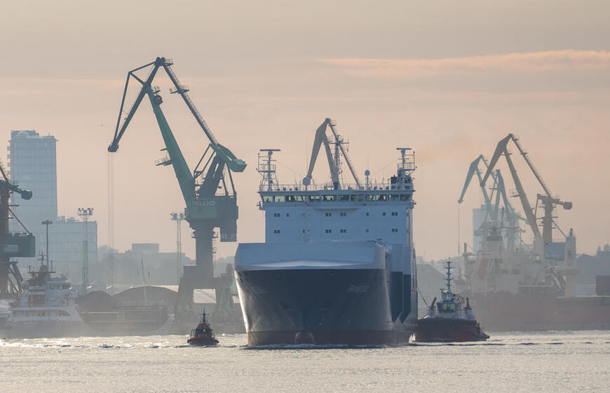 Laivas, Klaipėdos uostas