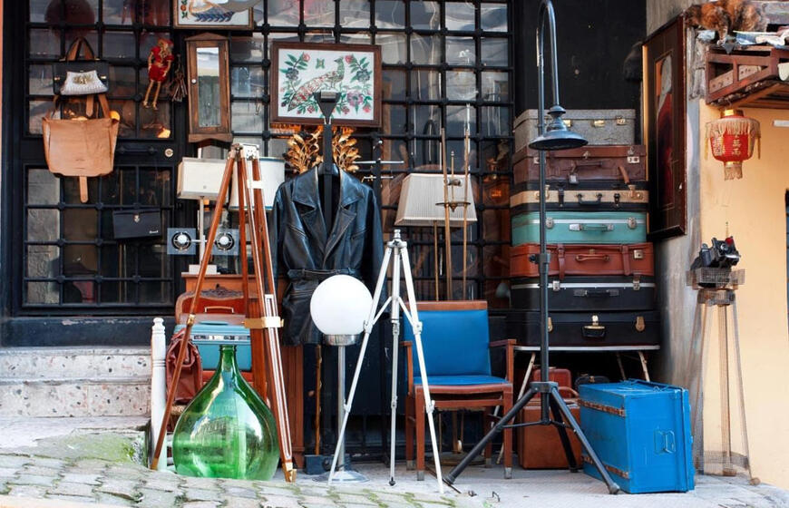 Ko geriau nepirkti padėvėtų prekių parduotuvėse