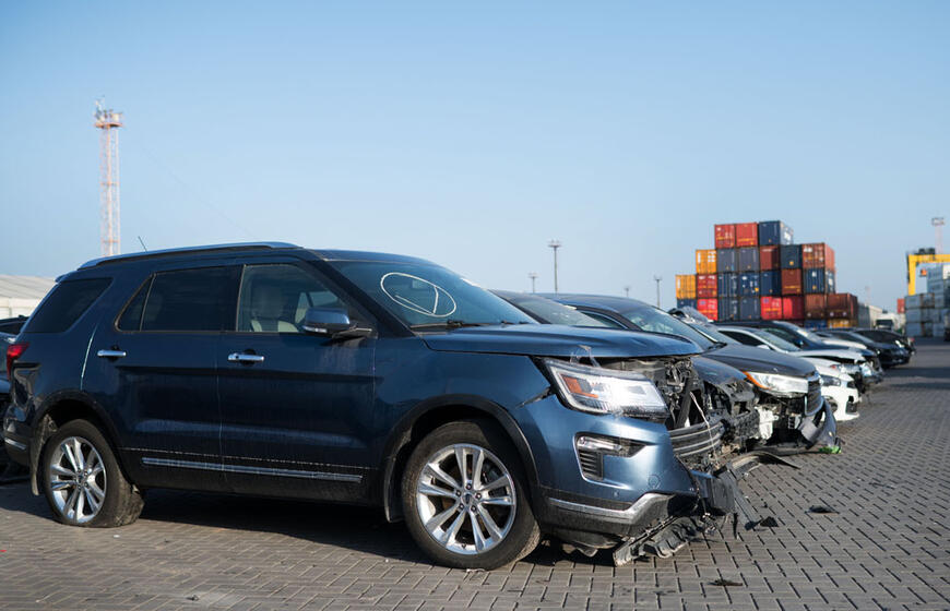 Automobiliai iš JAV, konteineriai, Klaipėdos uostas