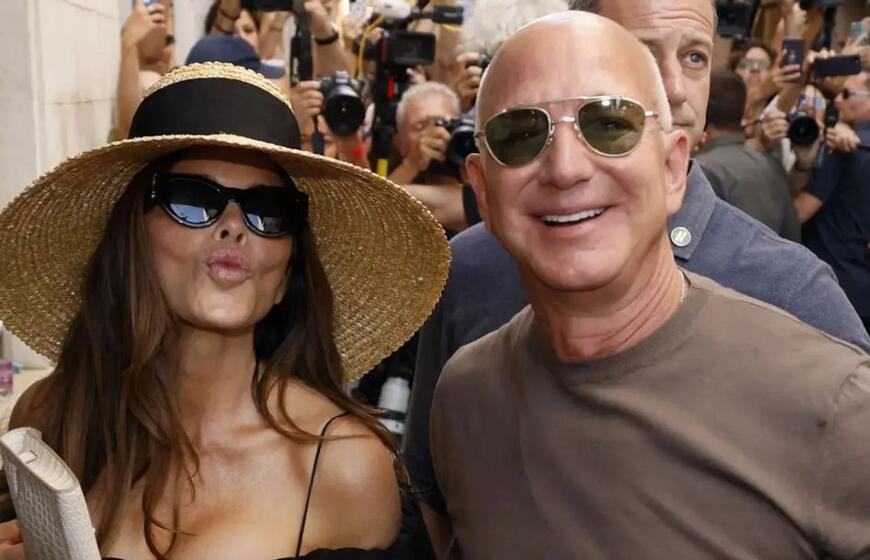 Jeffas Bezosas su žmona Lauren Sanchez