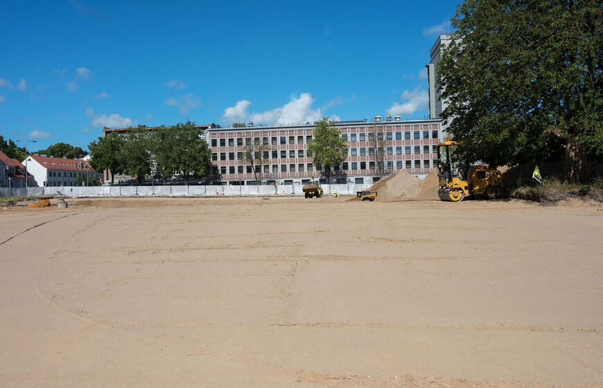 Atgimimo aikštė, statybų darbai